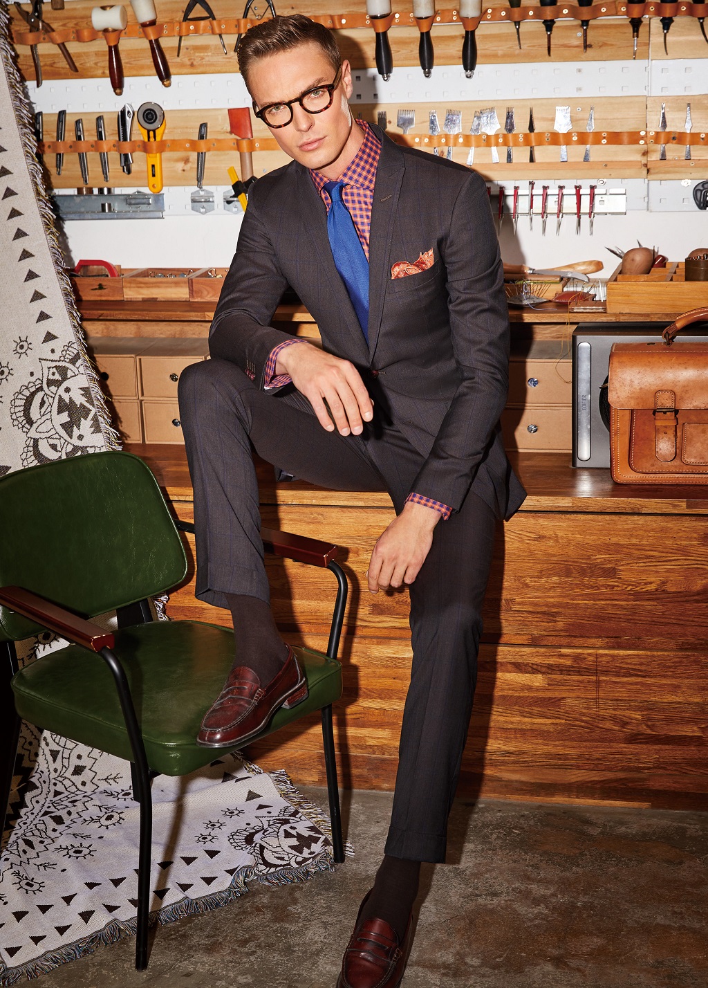 新疆西服定制,秋季西服定制,卡其色西服,马克西姆西服定制